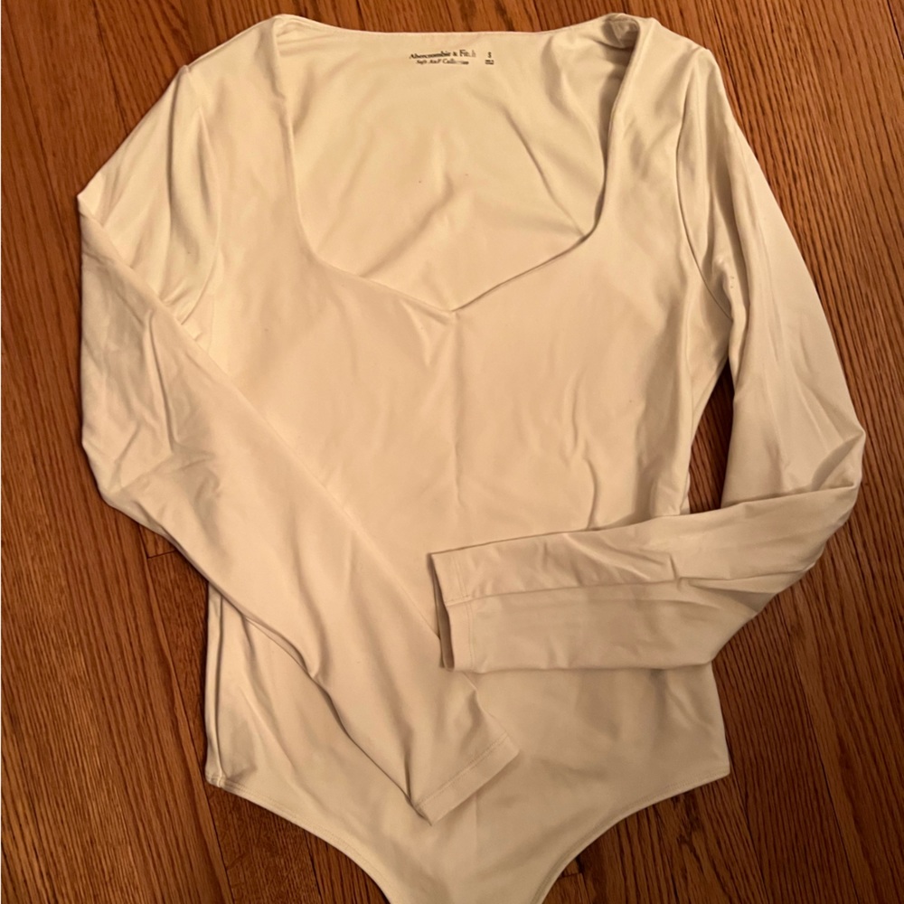 Abercrombie Essentails Soft Bodysuit